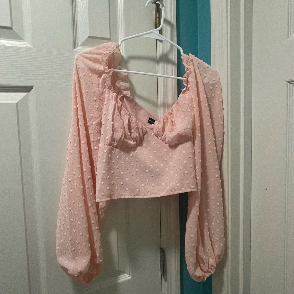 PRETTY LITTLE THING PINK DOTTED TOP 💗